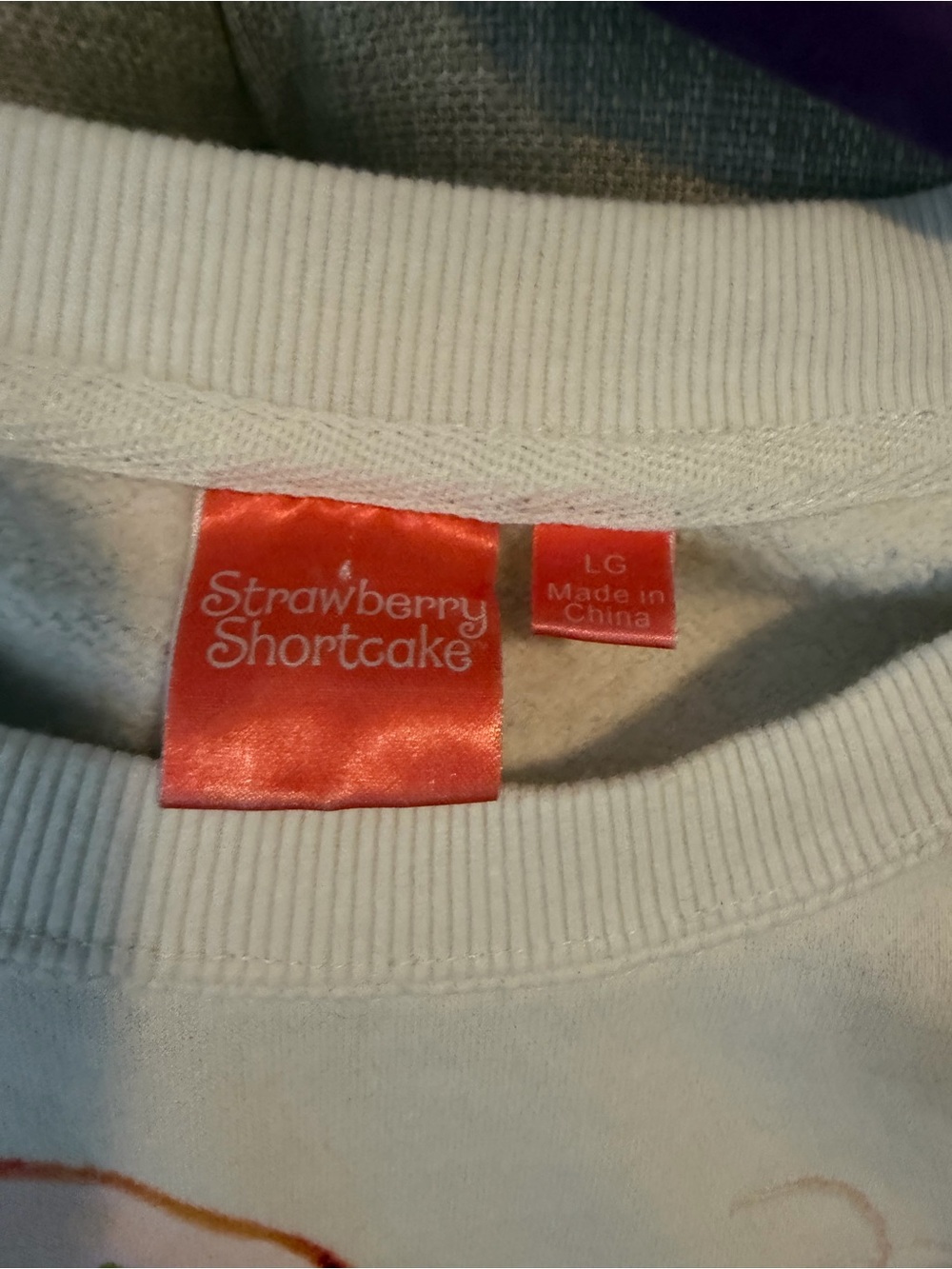 Strawberry Shortcake White Graphic Sweatshirt - Picture 4 of 4